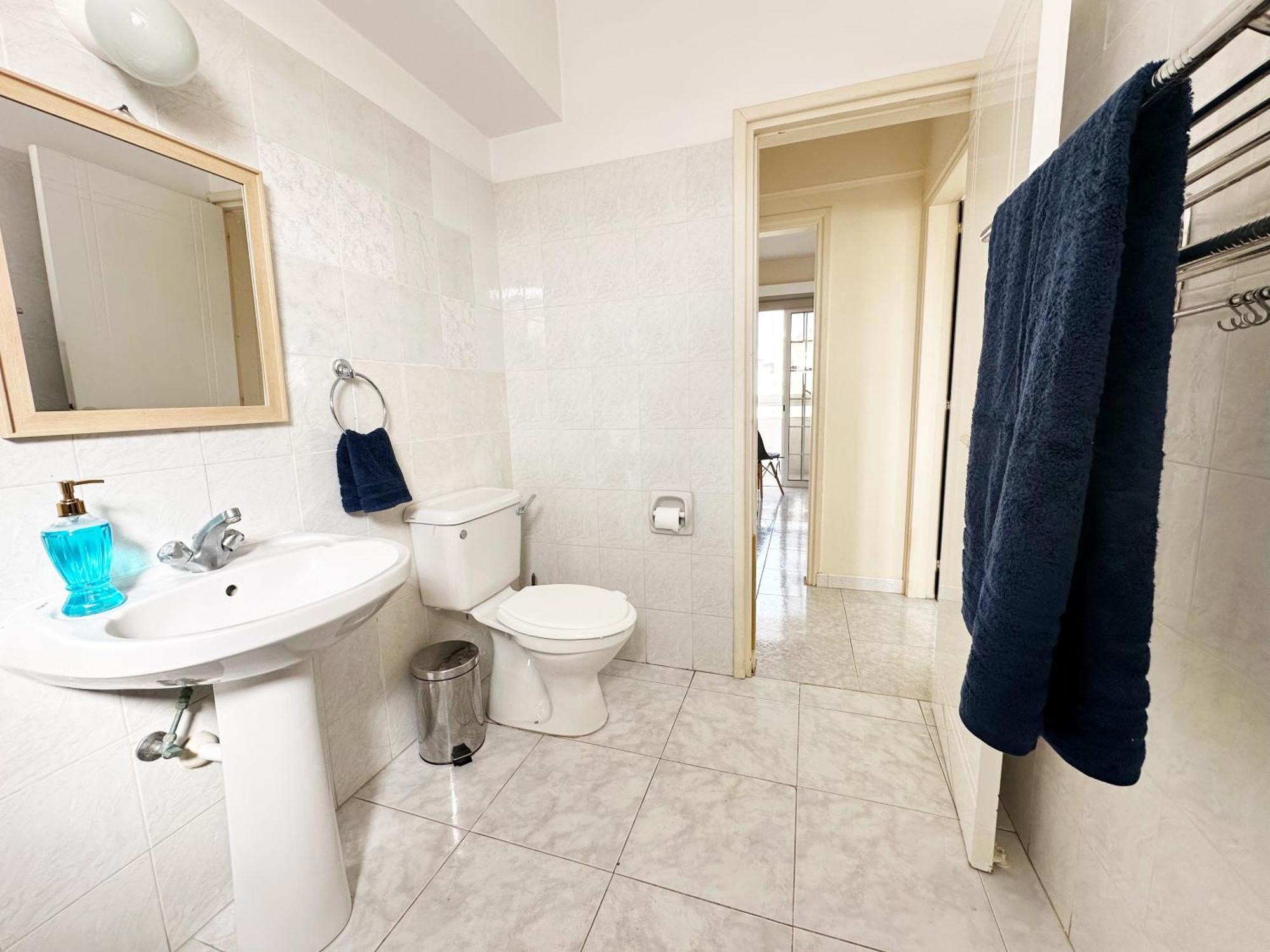 Serenity Sunrise Holiday Apt - Larnaca Bagian luar foto